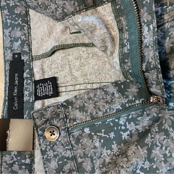 NWT Belted floral short can be rolled up - Picture 16 of 16